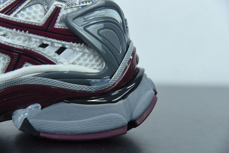 Ba*len*cia*ga runner sneaker