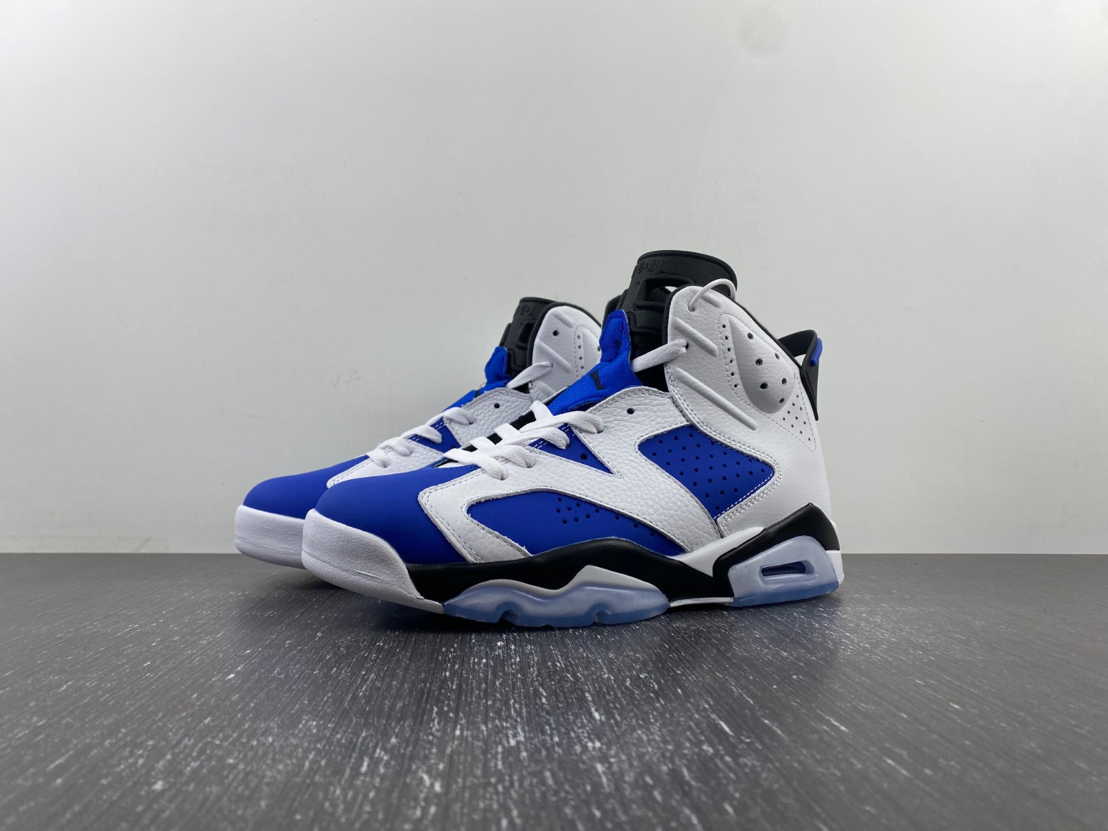 air jordan 6 sneaker