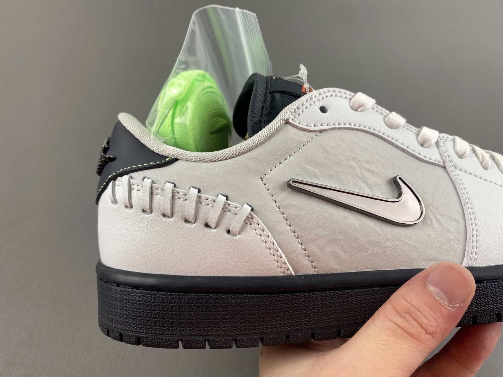 Air Jordan 1 MM Low