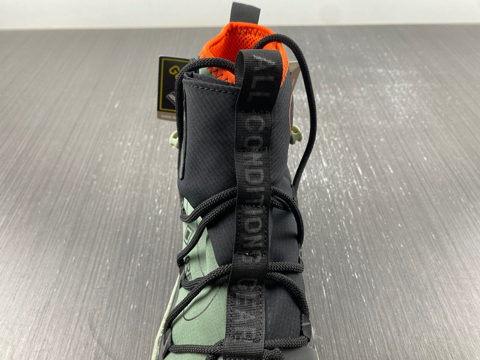 nike acg air terra antarktik gore-tex