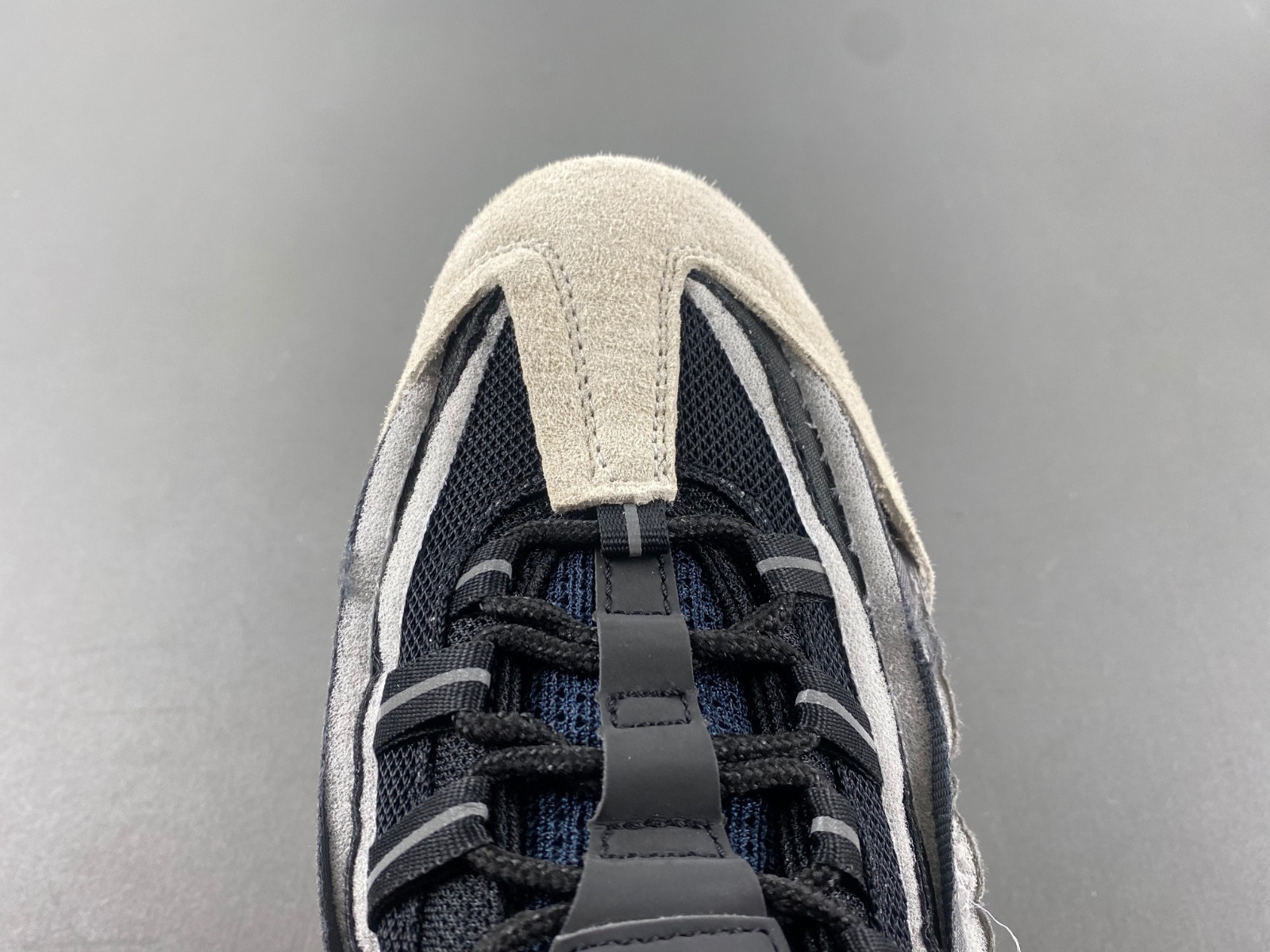 Comme des Garçons x Nike Air Max 95 Charcoal CU8406-101