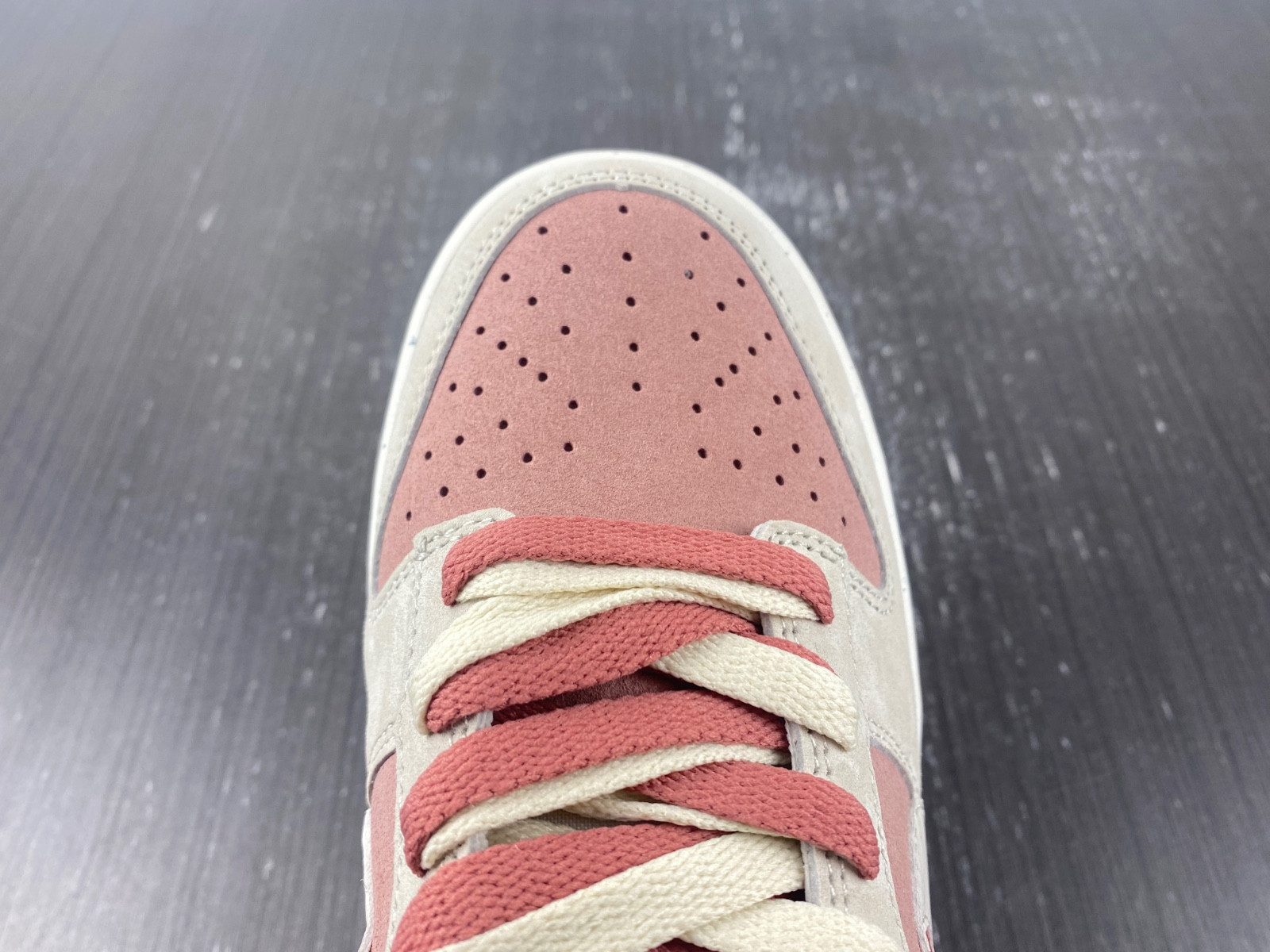 nike dunk low se do9457-110