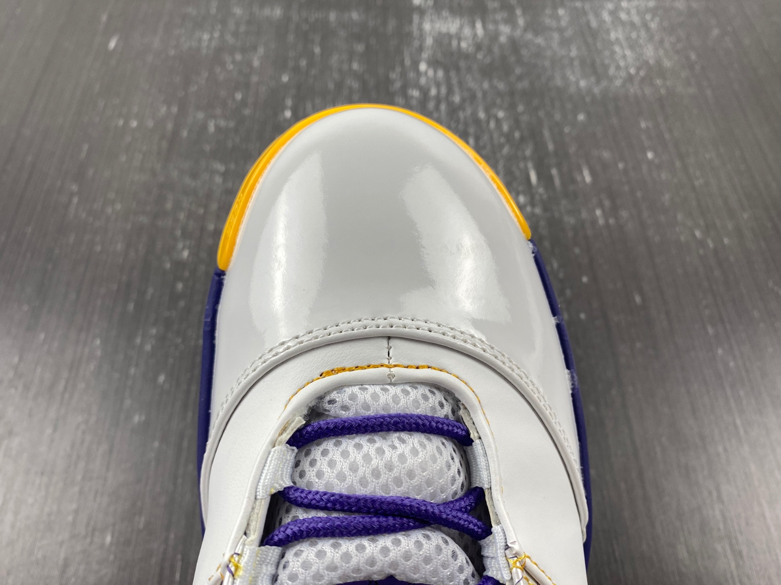 nike zoom kobe 2