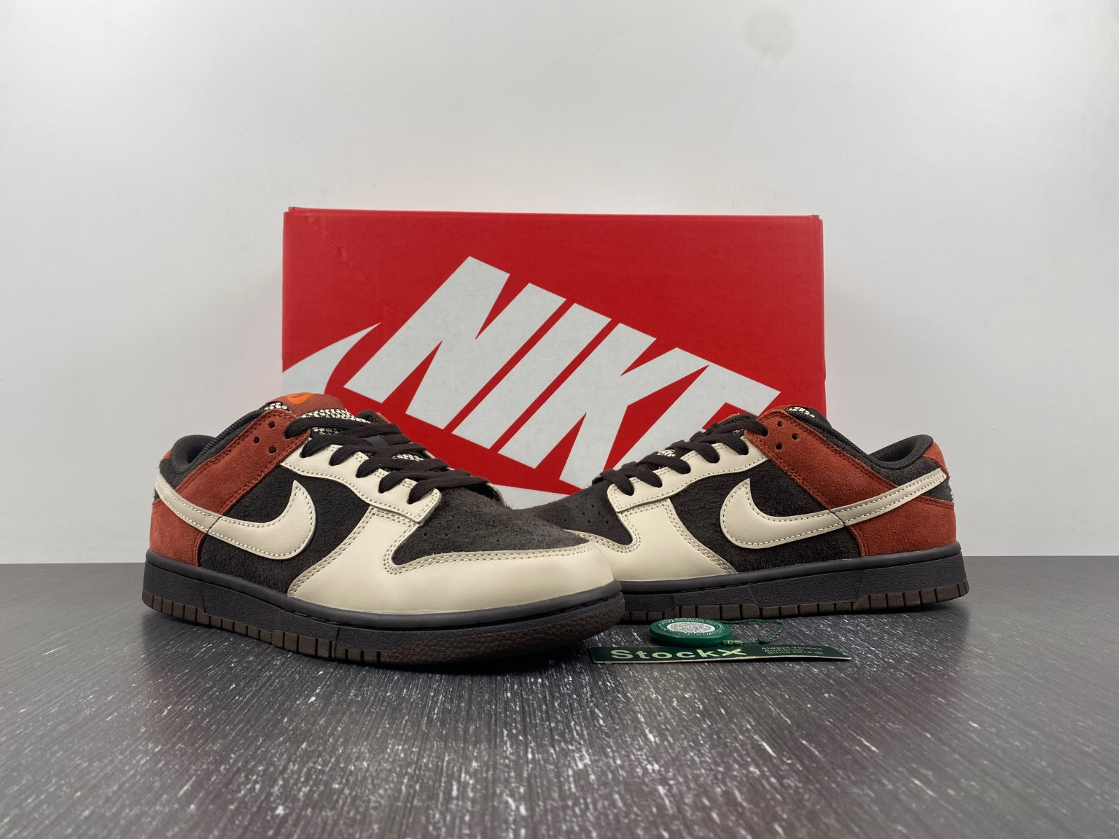 nike dunk low "red panda" fv0305-200