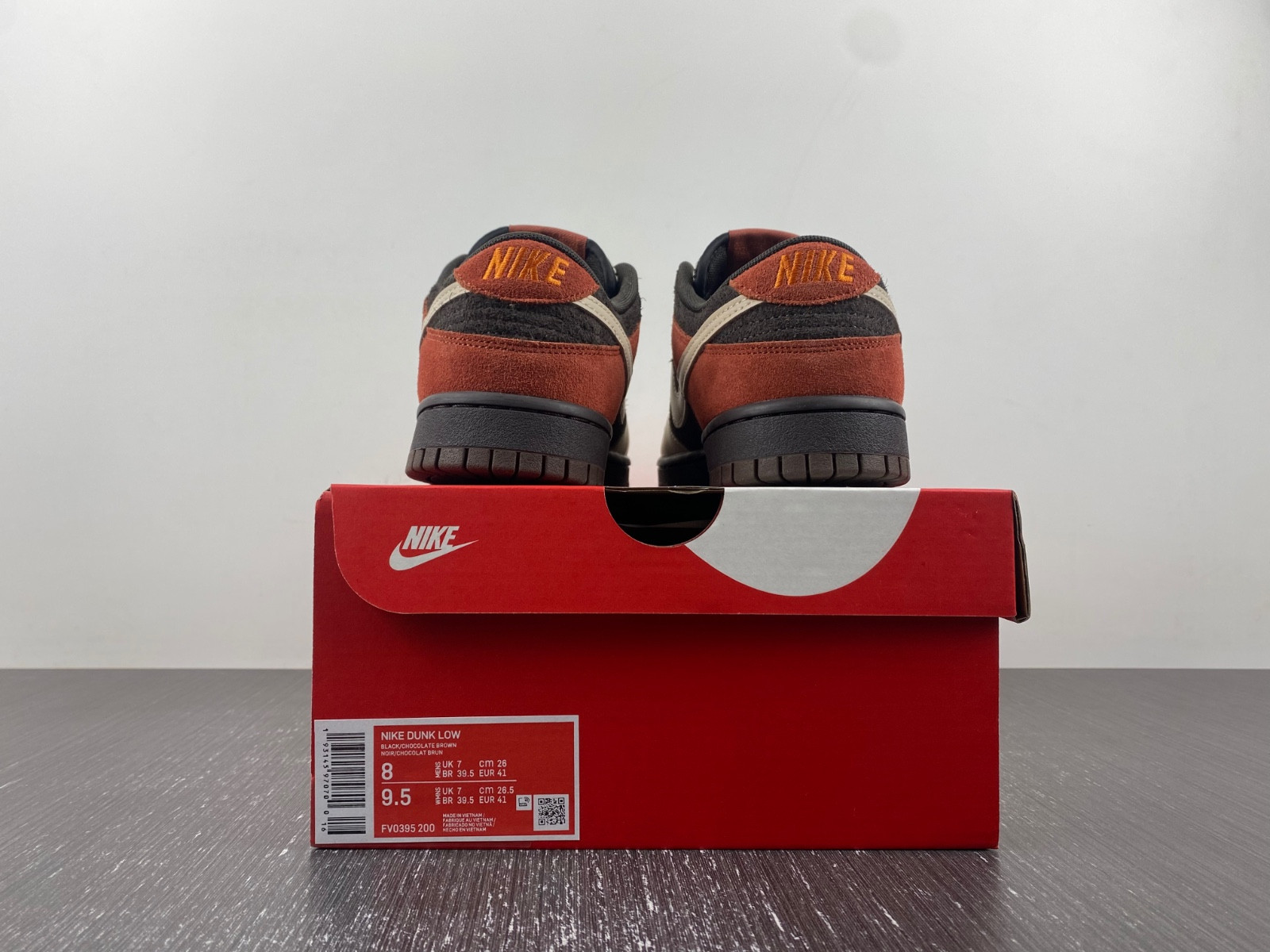nike dunk low "red panda" fv0305-200