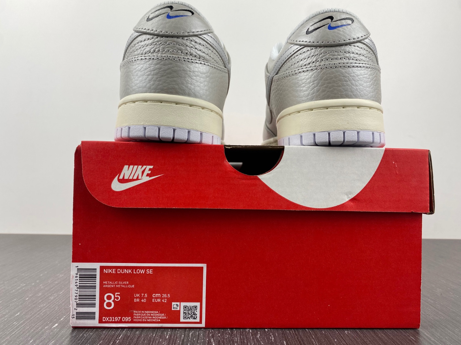 nike dunk low se