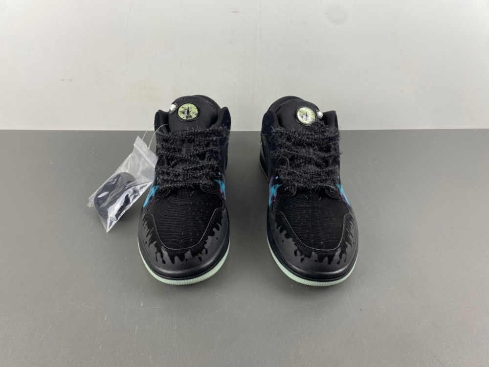Air Jordan 1 Low Fortune Fly Halloween HQ3442-001