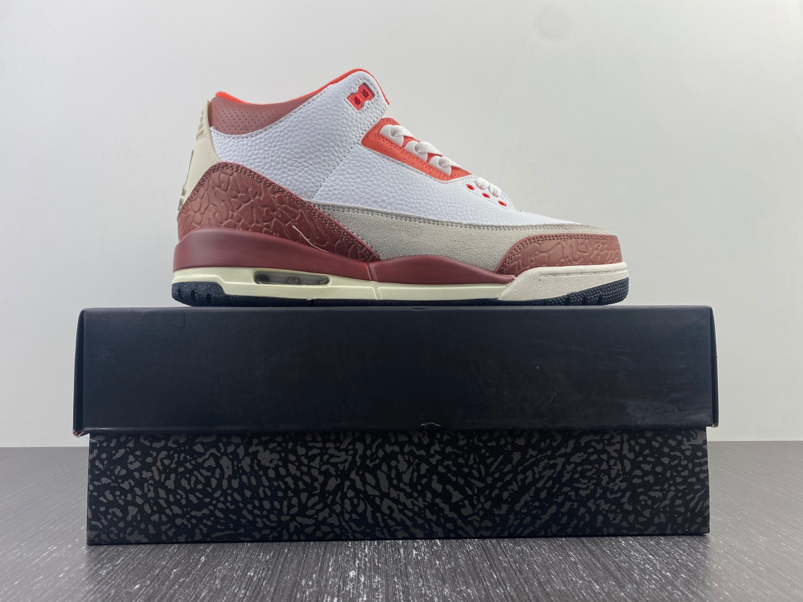 air jordan 3 gs "mars stone" dv7028-108