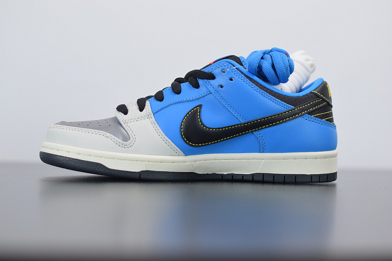 instant skateboard x nike dunk sb low cz5128-400