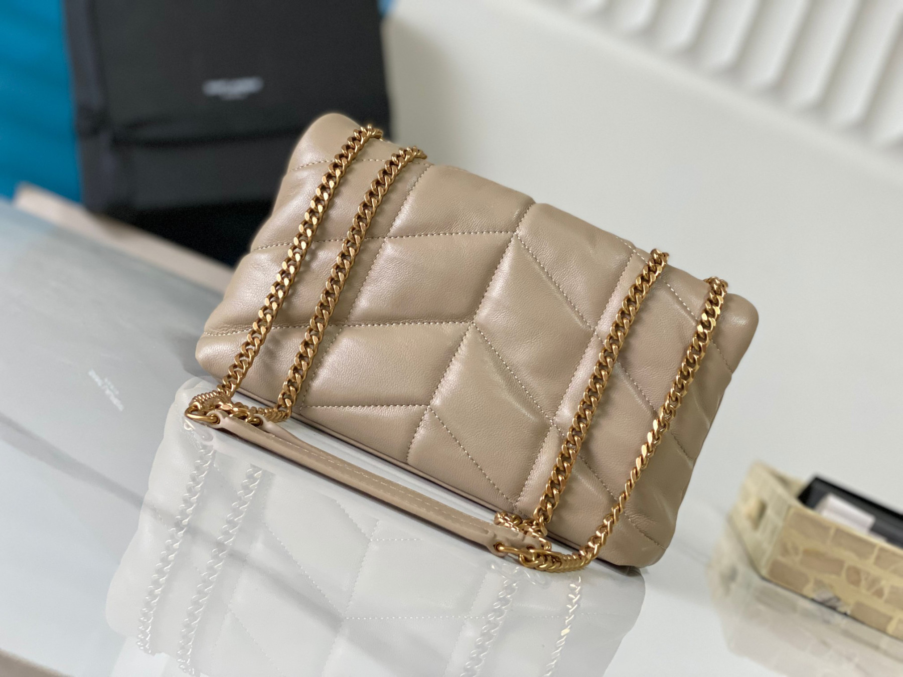 Y51 BAG