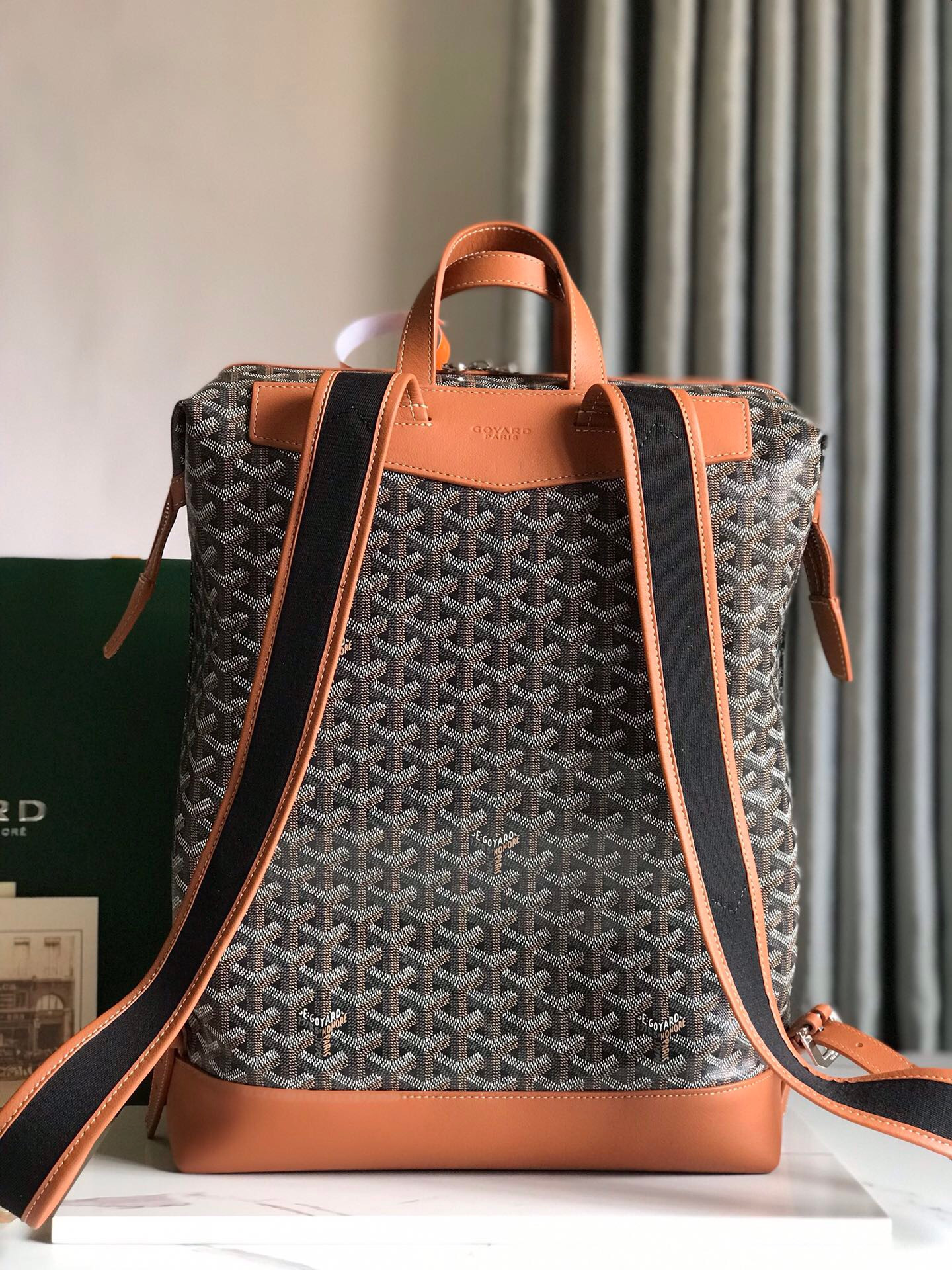 G09ard purse