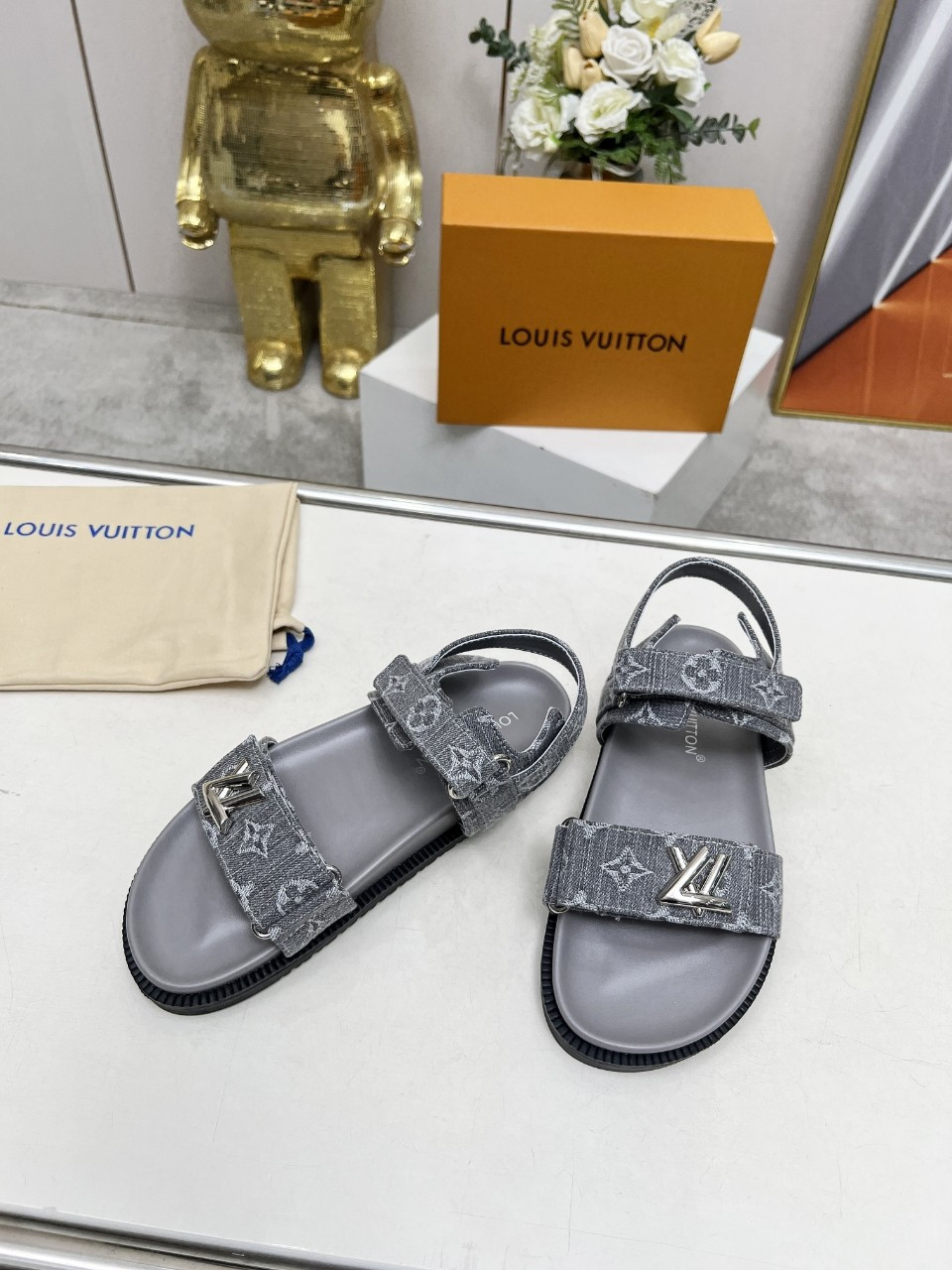 LVT SANDALS