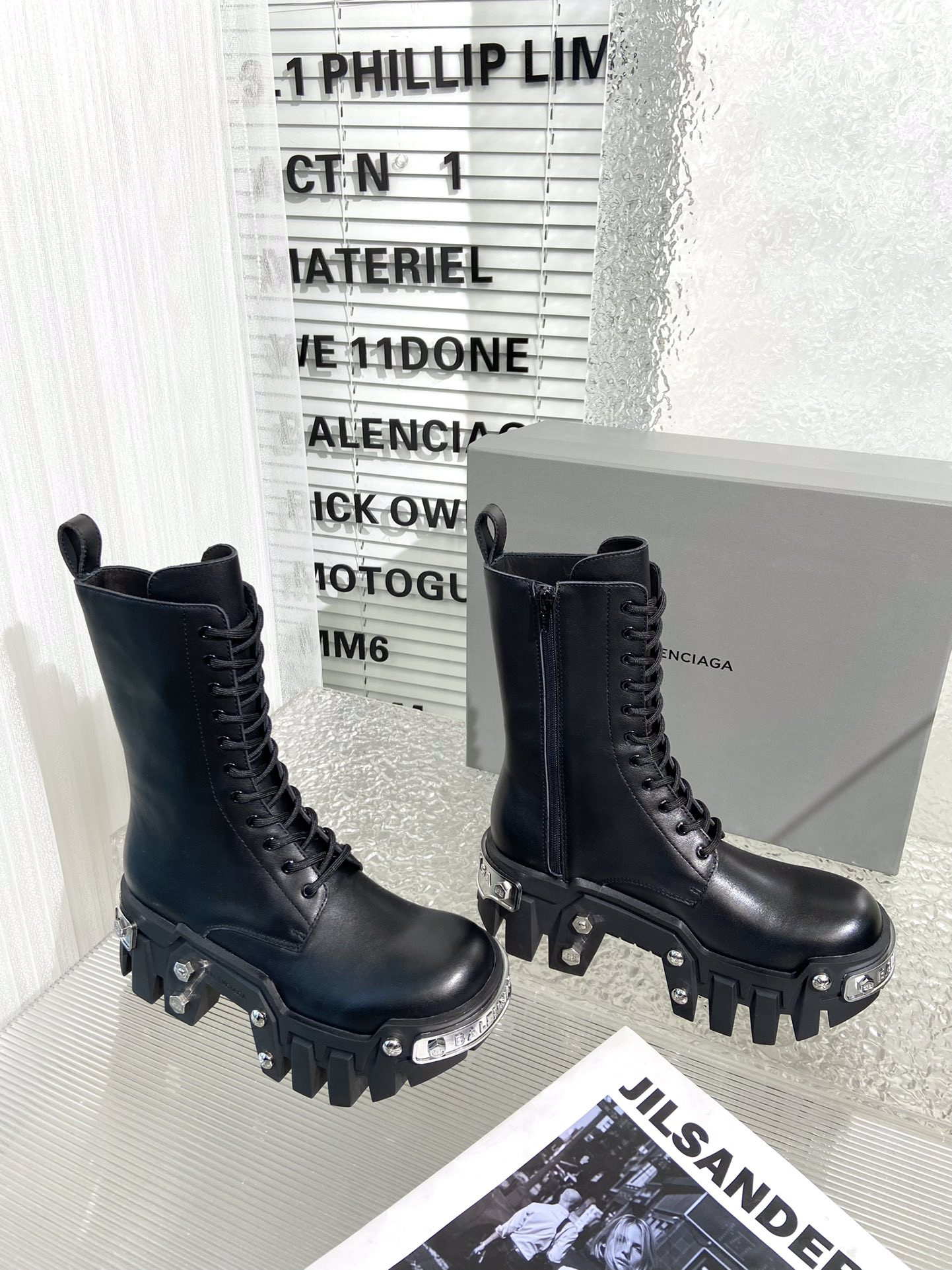 BC BOOTS