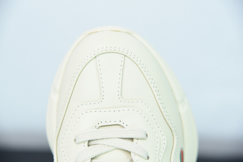 g*u*i rhyton sneaker