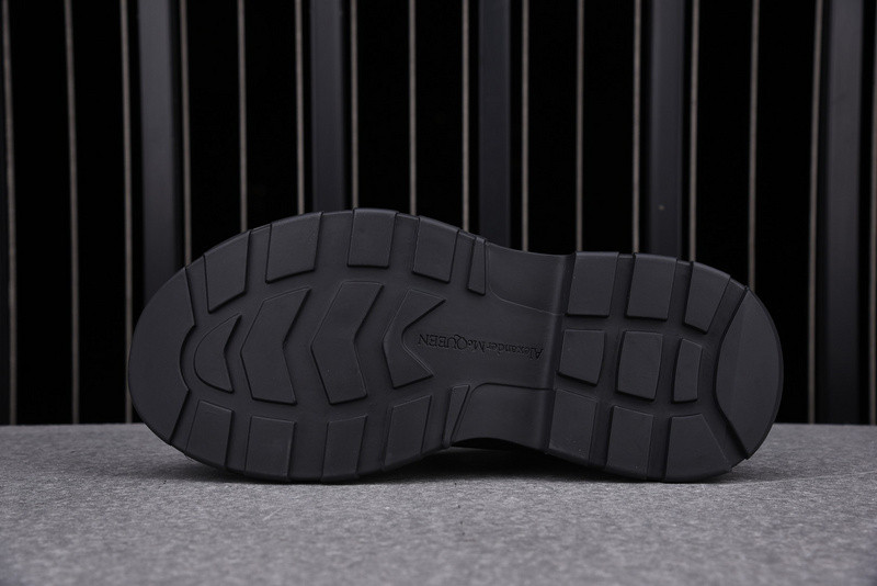 alexer mceen sneakers
