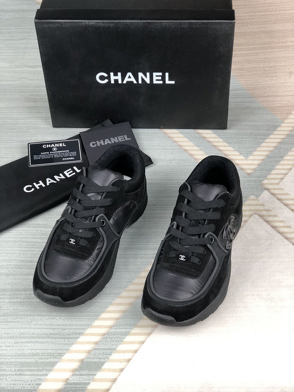 Ch*el sneaker