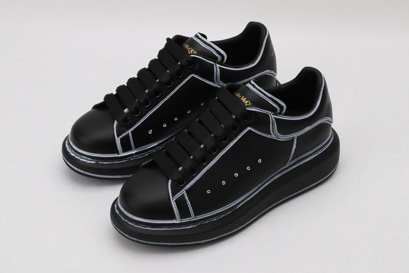 alexer mceen sneakers