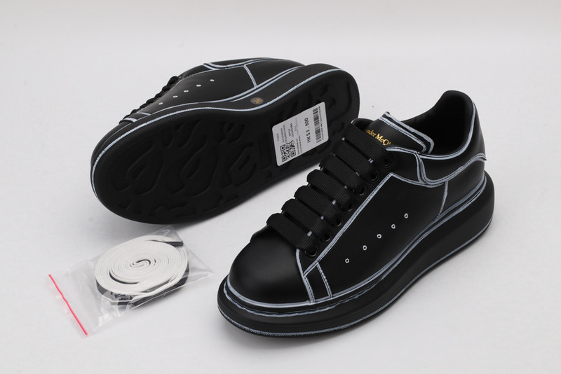 alexer mceen sneakers