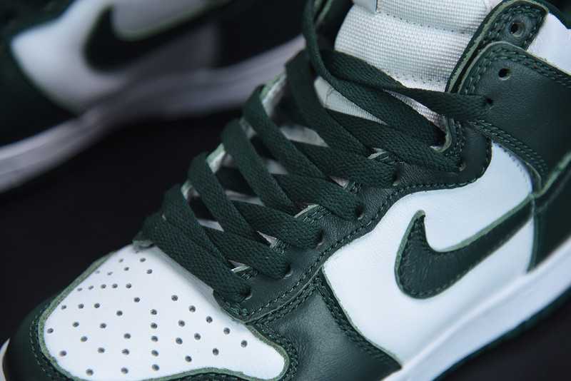 nike sb dunk high spartan green cz8149-100