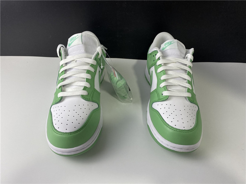 nike dunk low “green glow” cu1726-188