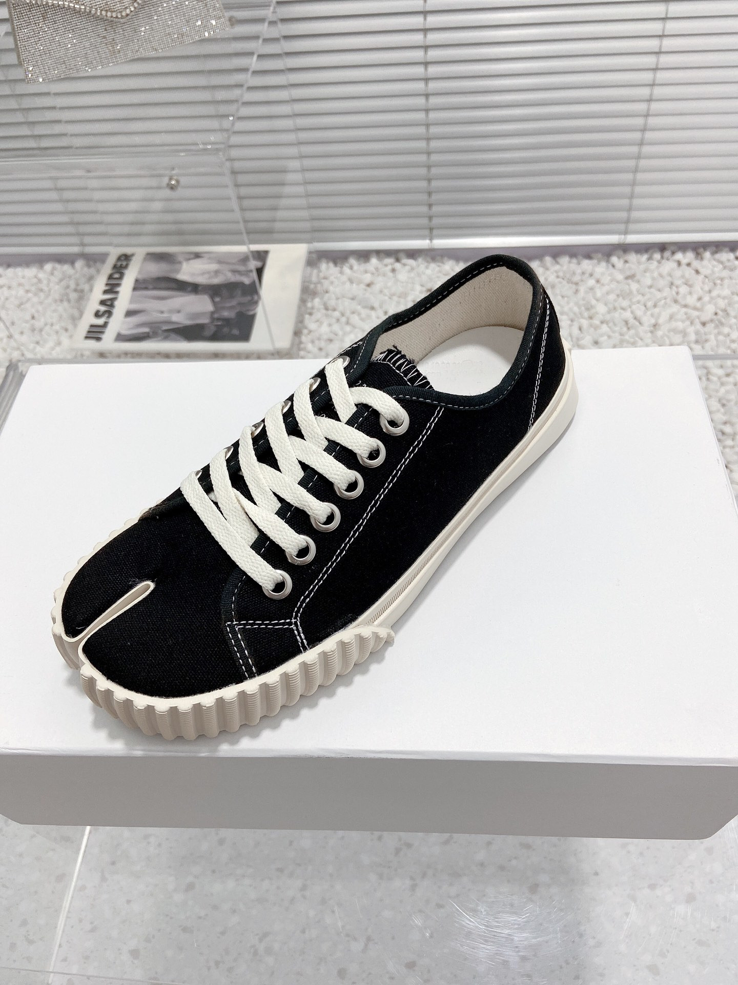 ma1s0n Marg*e1a sneaker