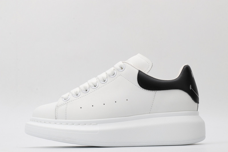 alexer mceen sneakers