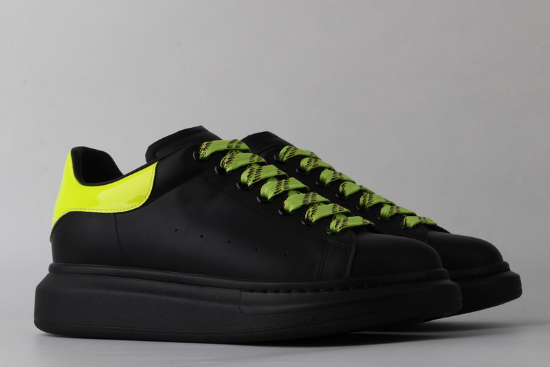 alexer mceen sneakers