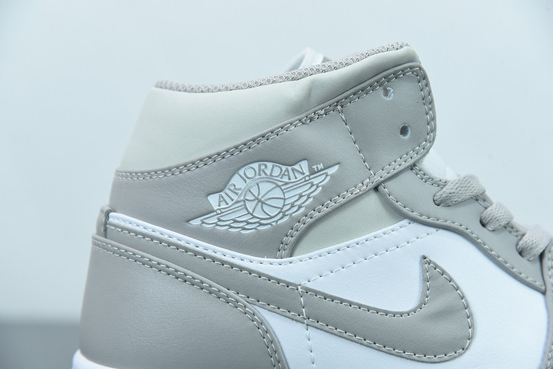 air jordan 1 mid “linen” 554724-082