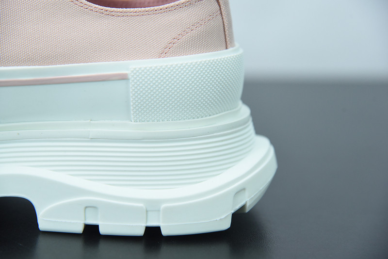 alexer mceen sneakers