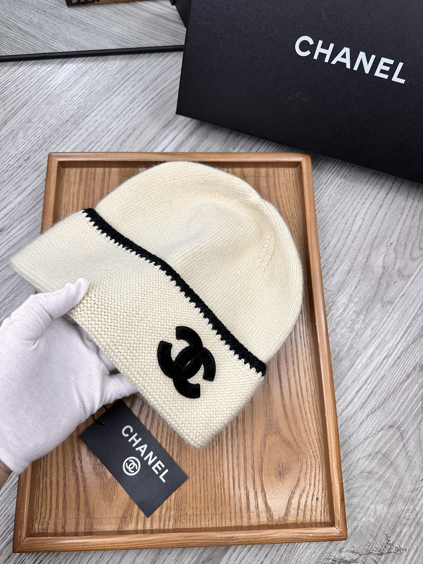 C Hat