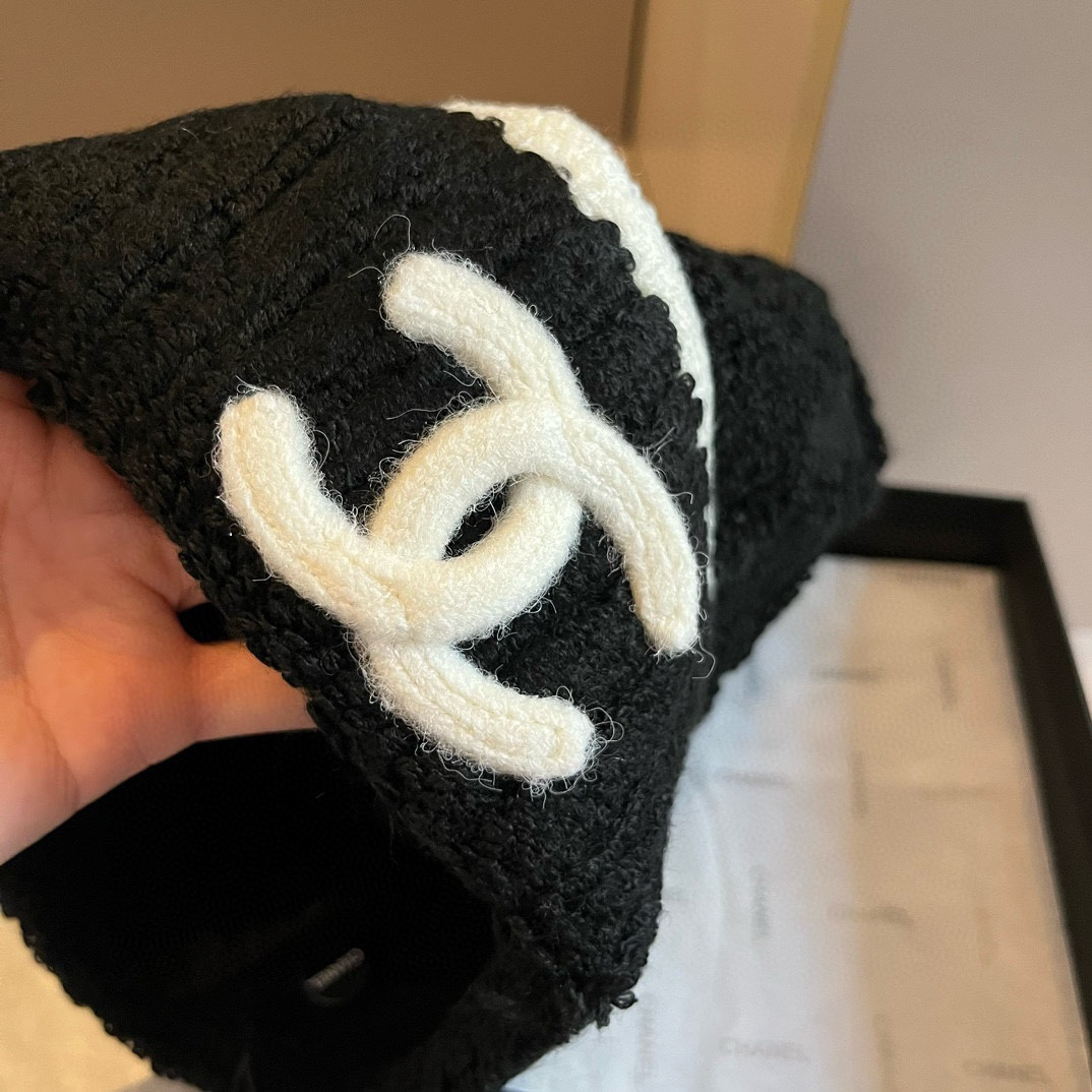 C Hat