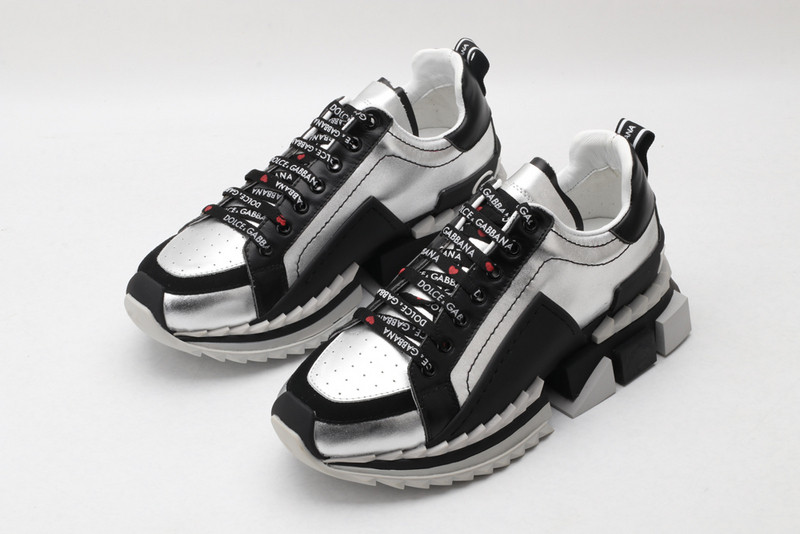 dg sneaker