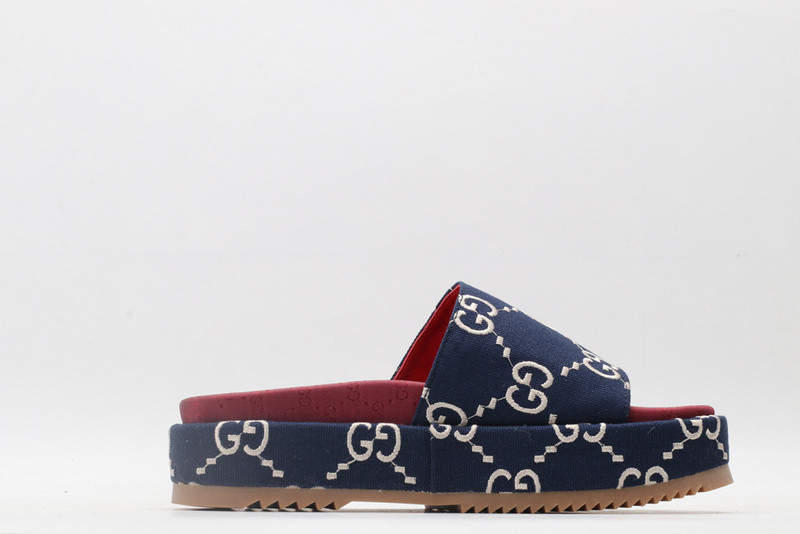 g*u*i sandals