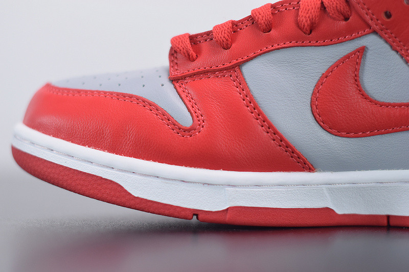 nike dunk low sp university red wolf grey cu1726-600