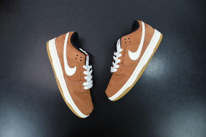 nike dunk low wheat white swhes dh1319-200