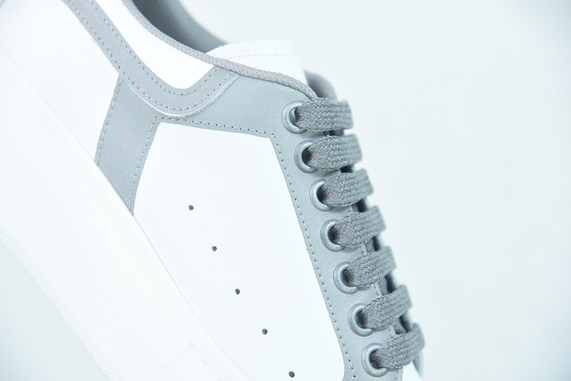 alexer mceen sneakers