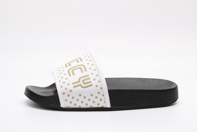 g*u*i sandals