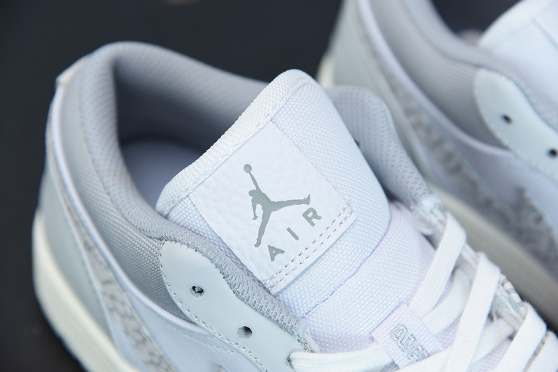 air jordan 1 low prm with grey elephant print dh4269-100