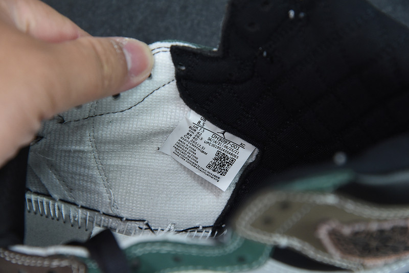 air jordan 1 retro high og “hand crafted” dh3097-001