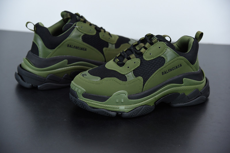 bc triple s trainer 536737 w2fw1 1978
