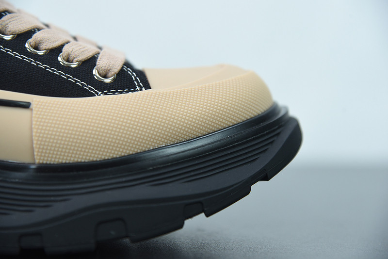 alexer mceen sneakers