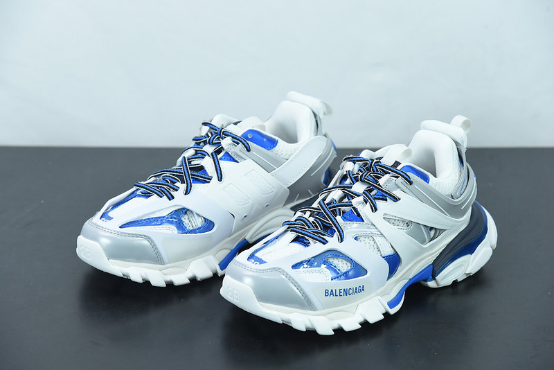 bc track sneaker