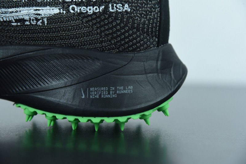 of x air zoom tempo next%