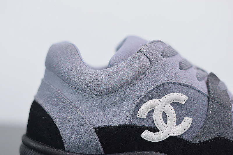 Ch*el sneaker
