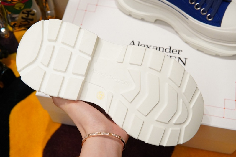 alexer mceen sneakers