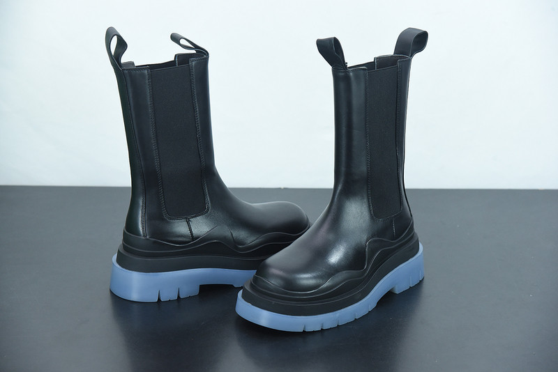 Bo*te*ga ve*ne*ta sneaker