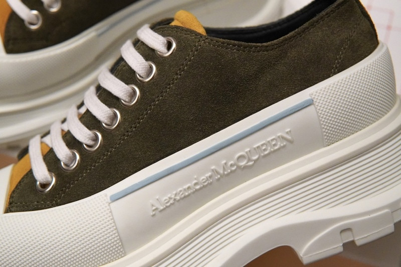 alexer mceen sneakers