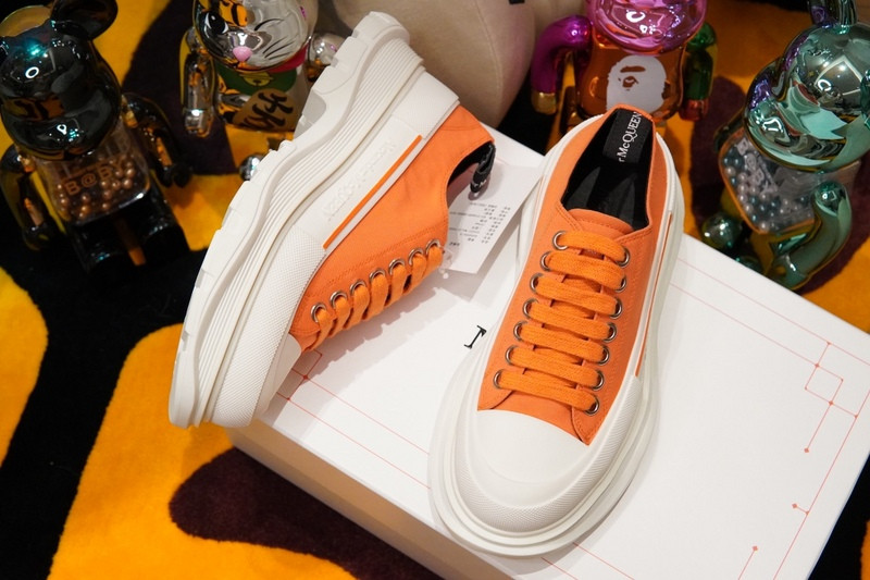 alexer mceen sneakers