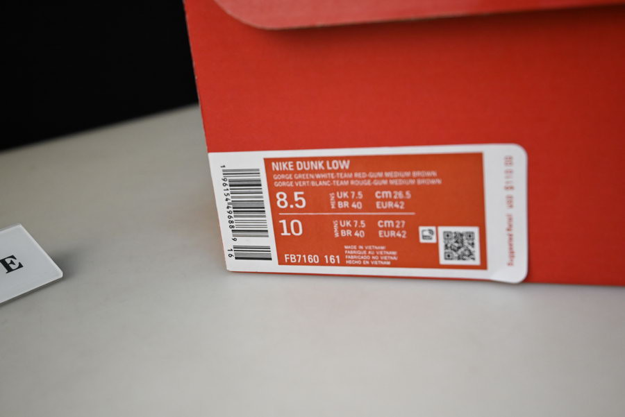 nike dunk low “gorge green” fb7160-161