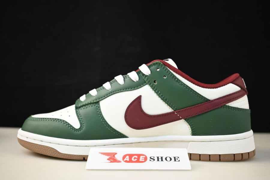 nike dunk low “gorge green” fb7160-161